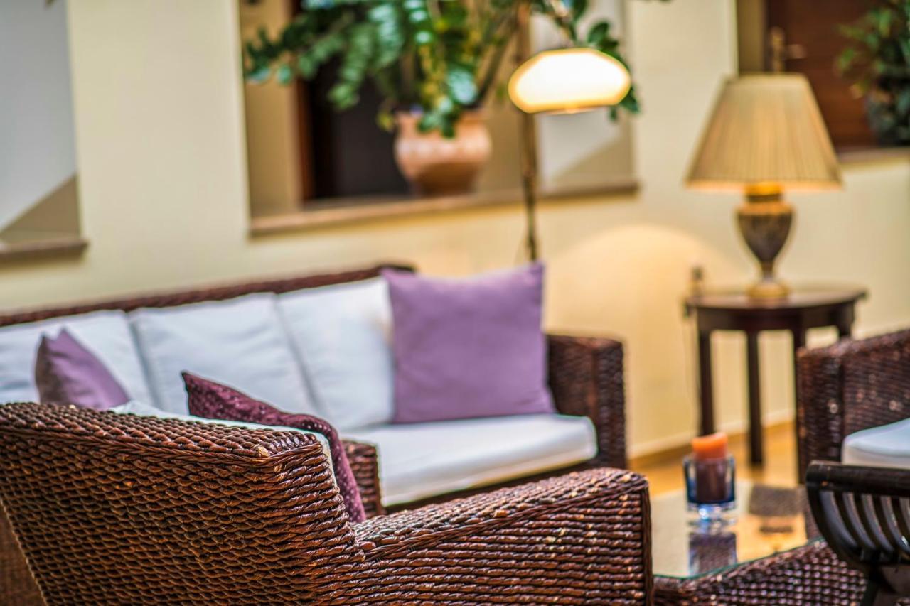 Hotel Forest Hills Zirc Dış mekan fotoğraf