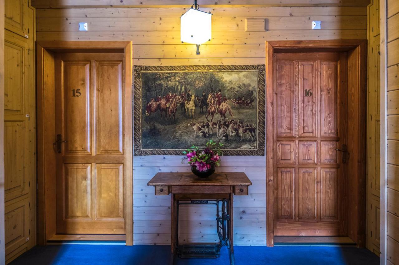 Hotel Forest Hills Zirc Dış mekan fotoğraf