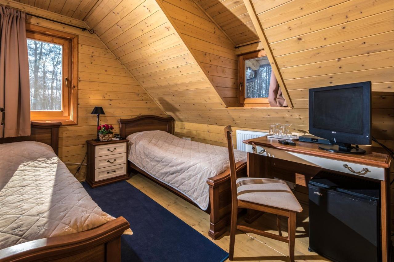 Hotel Forest Hills Zirc Dış mekan fotoğraf